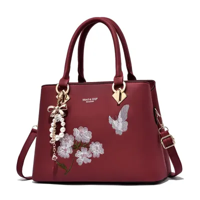 TRENDY SHOULDER BAG